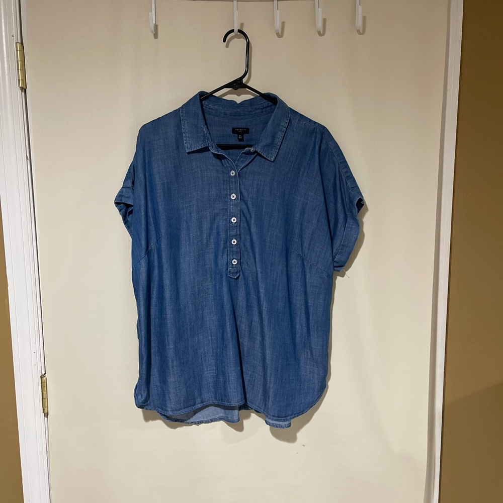 Talbots Blue Chambray Button Down Shirt Women's XLP Petite